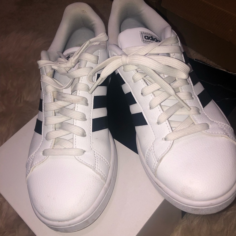 Adidas Women’s White Sneakers with Black Stripes